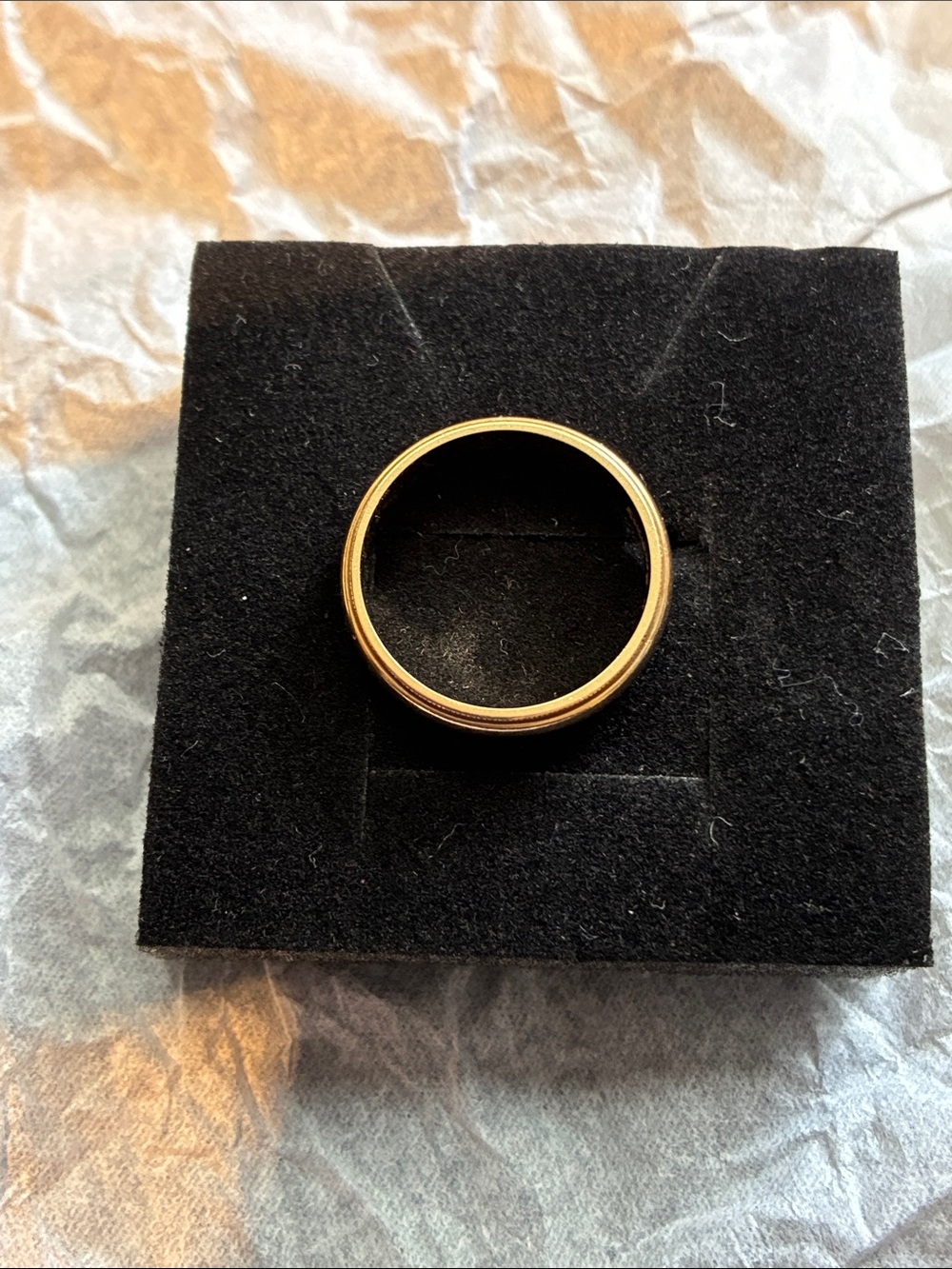 Classic 14K Gold Ring. Size 7. 3.7 Grams
